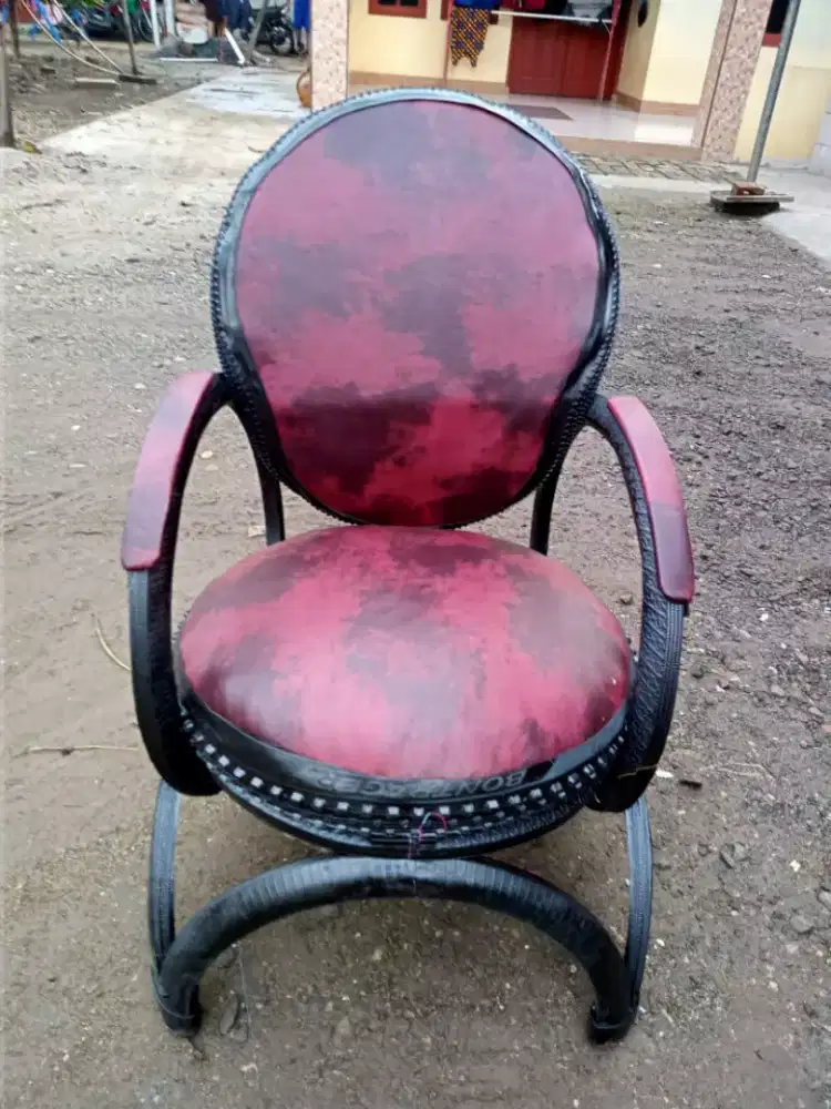 Kursi dari ban buat kafe,teras,pemancingan dan segala keperluan anda