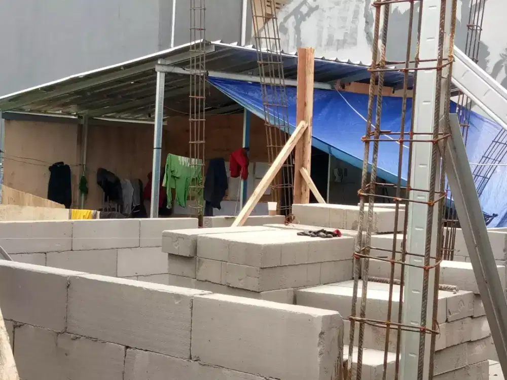 TUKANG BANGUNAN ASLI JAWA TIMUR