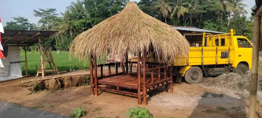 Gazebo Murah Kuat Nyentrik Tradisional