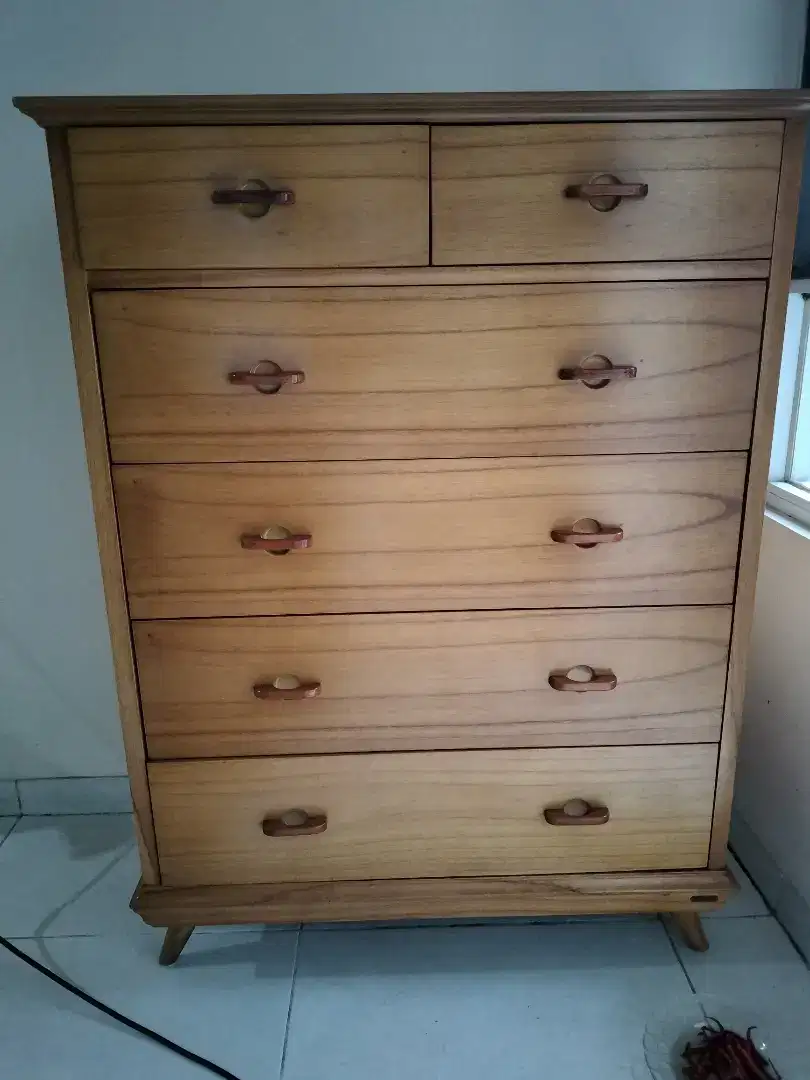 Lemari laci/drawer 5 susun  bahan kayu bagus