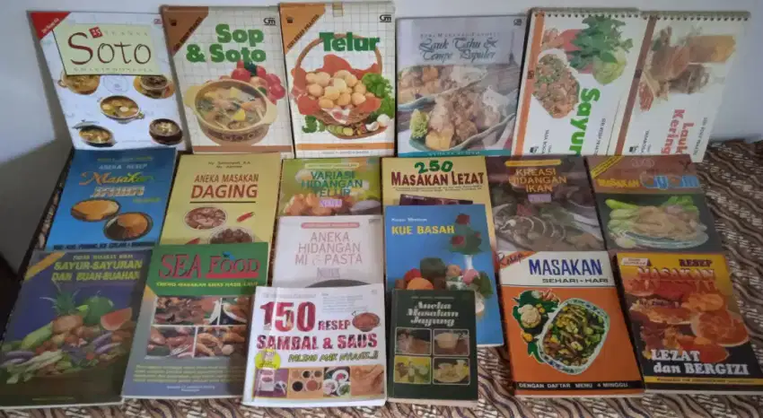 Buku² dan Majalah Resep Masakan Makanan kondisi baik