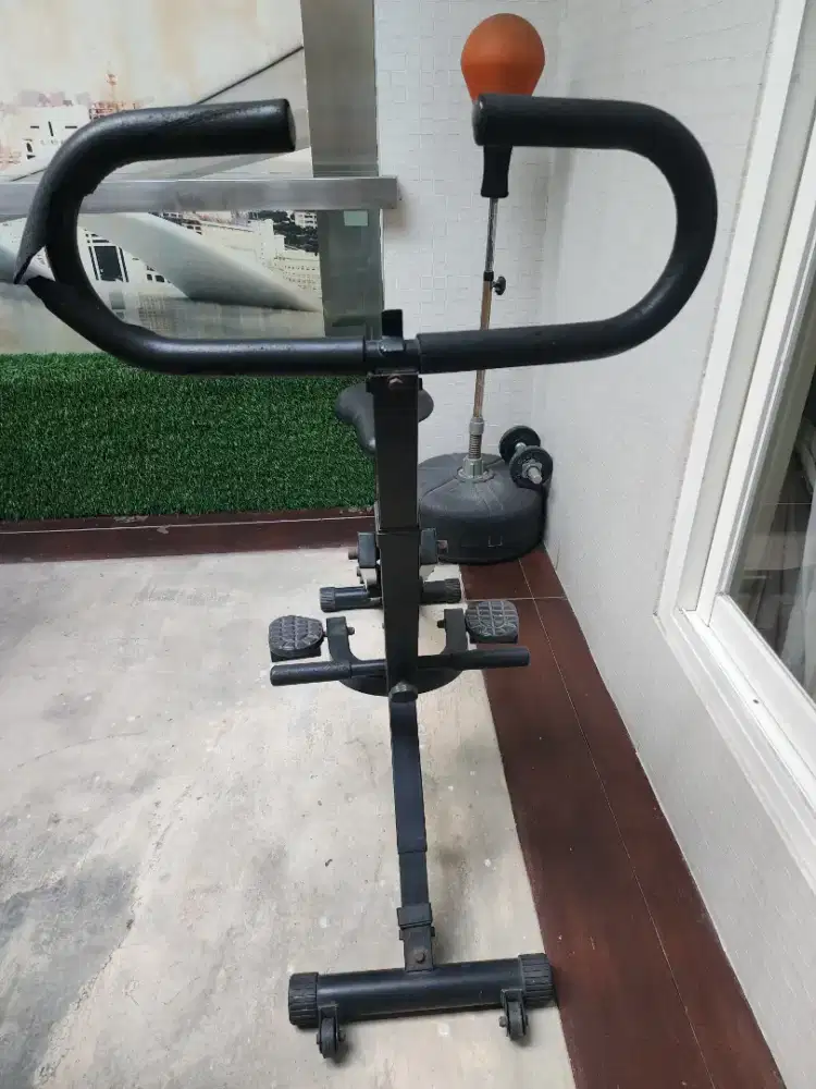 Merk Relent alat fitness