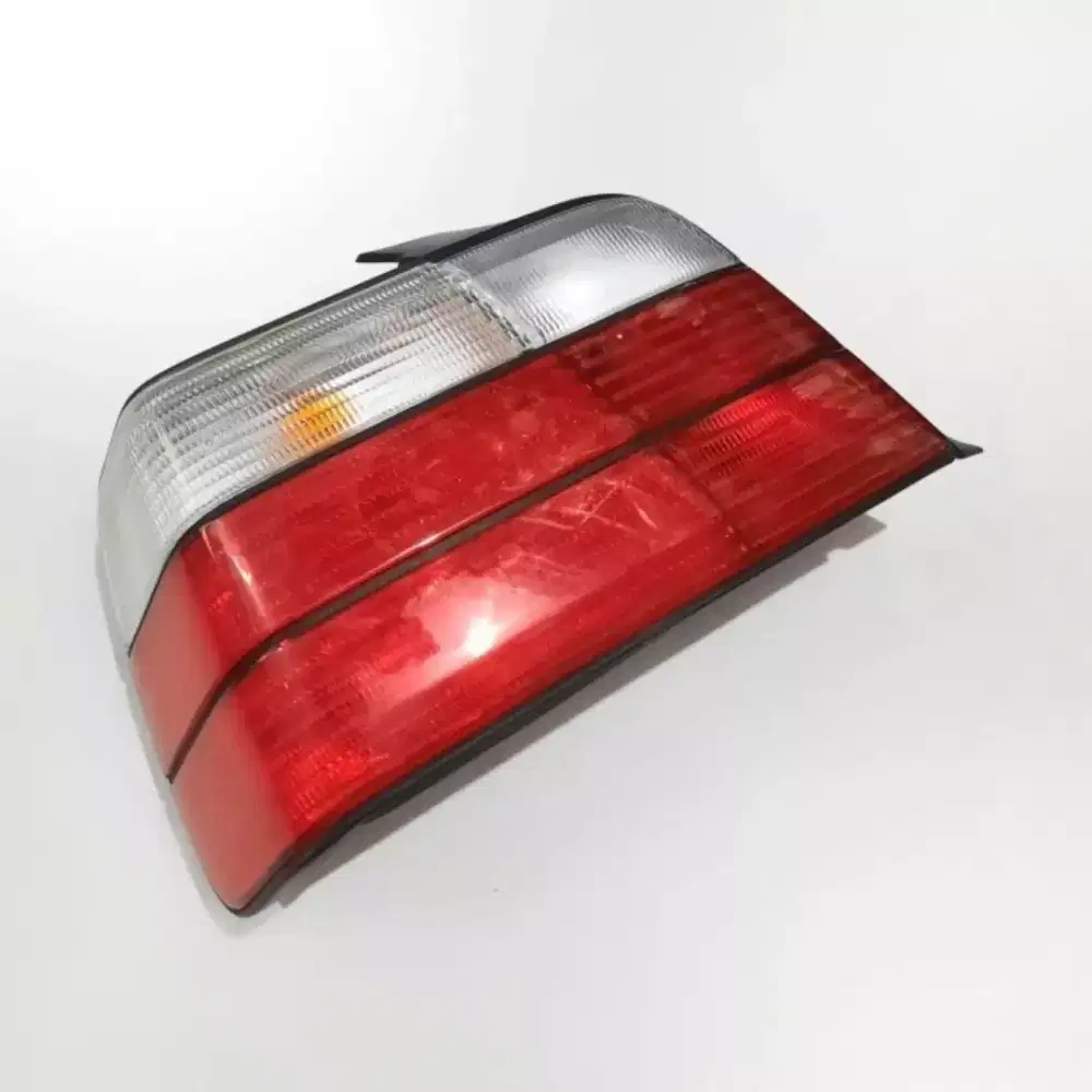 Stoplamp kiri original.copotan bmw e36 320i