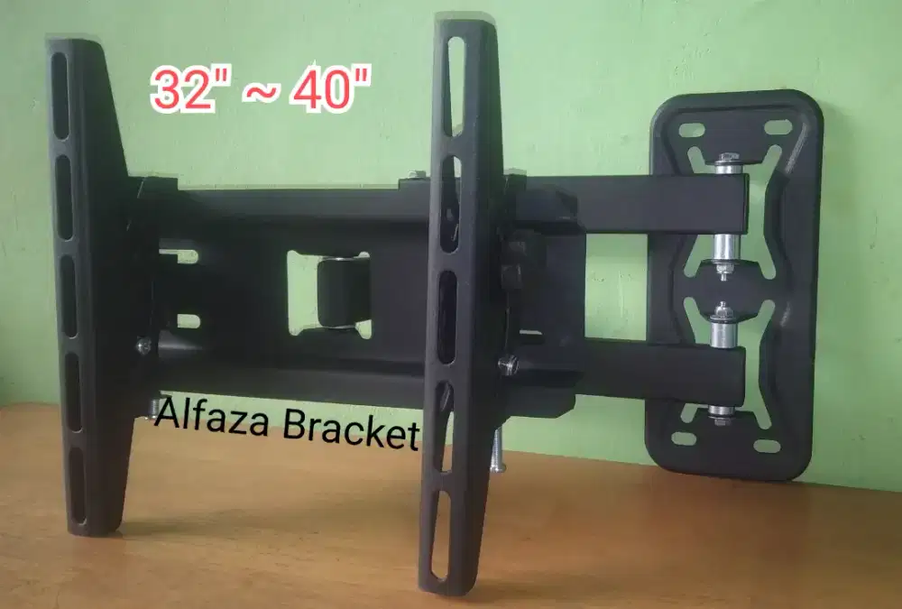 Bracket  Plus Pasang  21inch s/d 43inch Bergaransi bisa gerak 6 arah