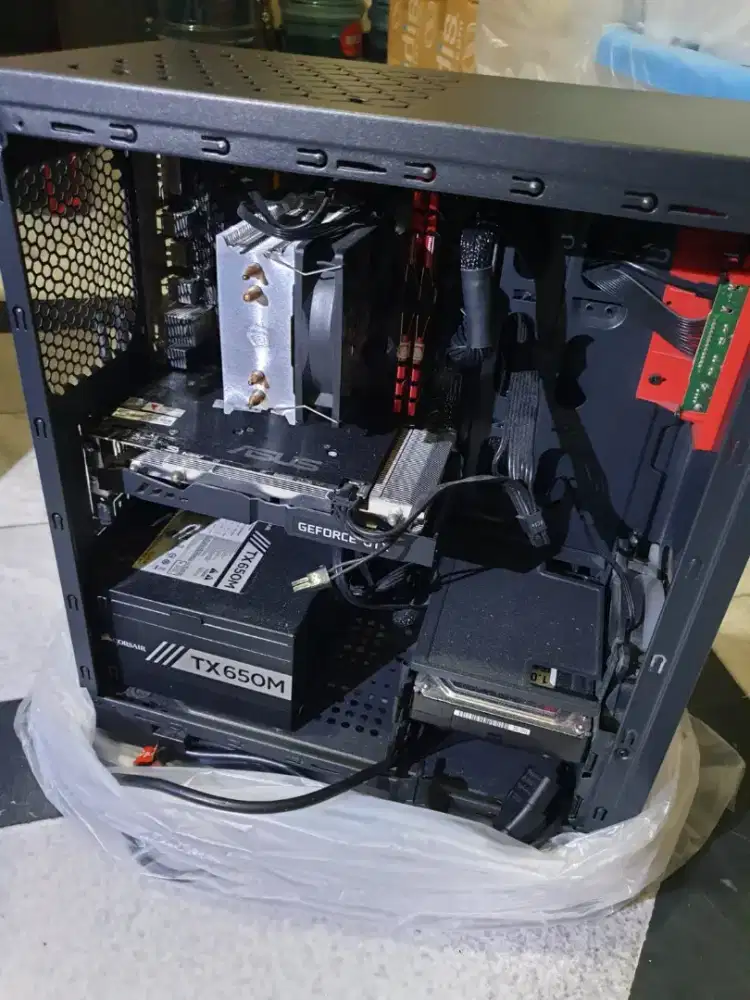 Jual beli komputer kondisi rusak