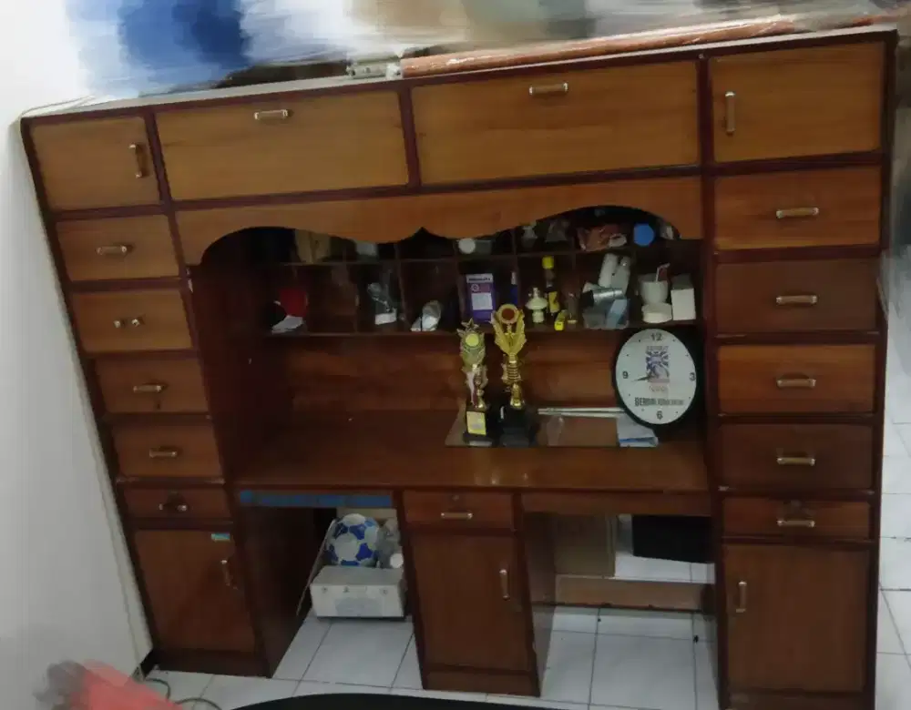 Lemari kAYU JATI ASLI ANTIK APIK