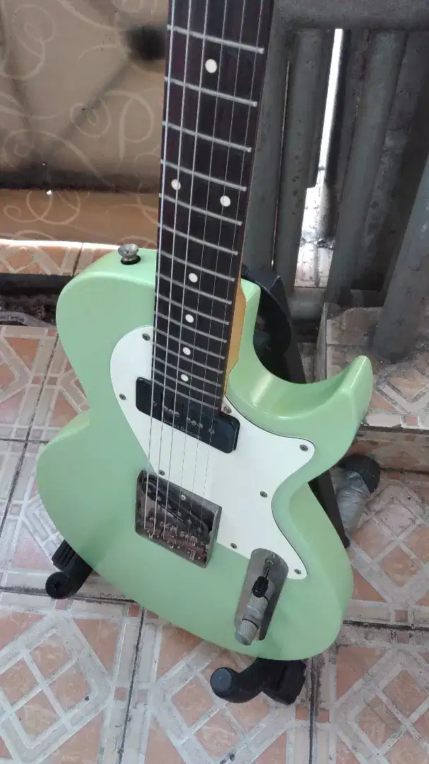 Gitar Elektrik Cort CR LTD16