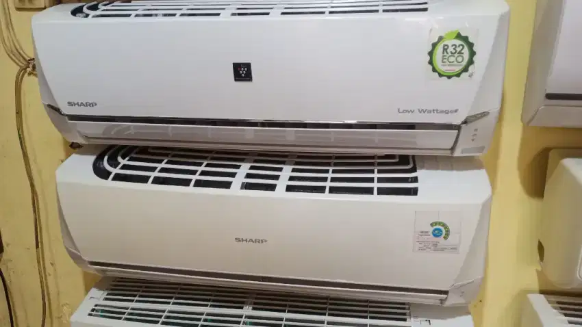 ac sharp r32 1/2pk mulus