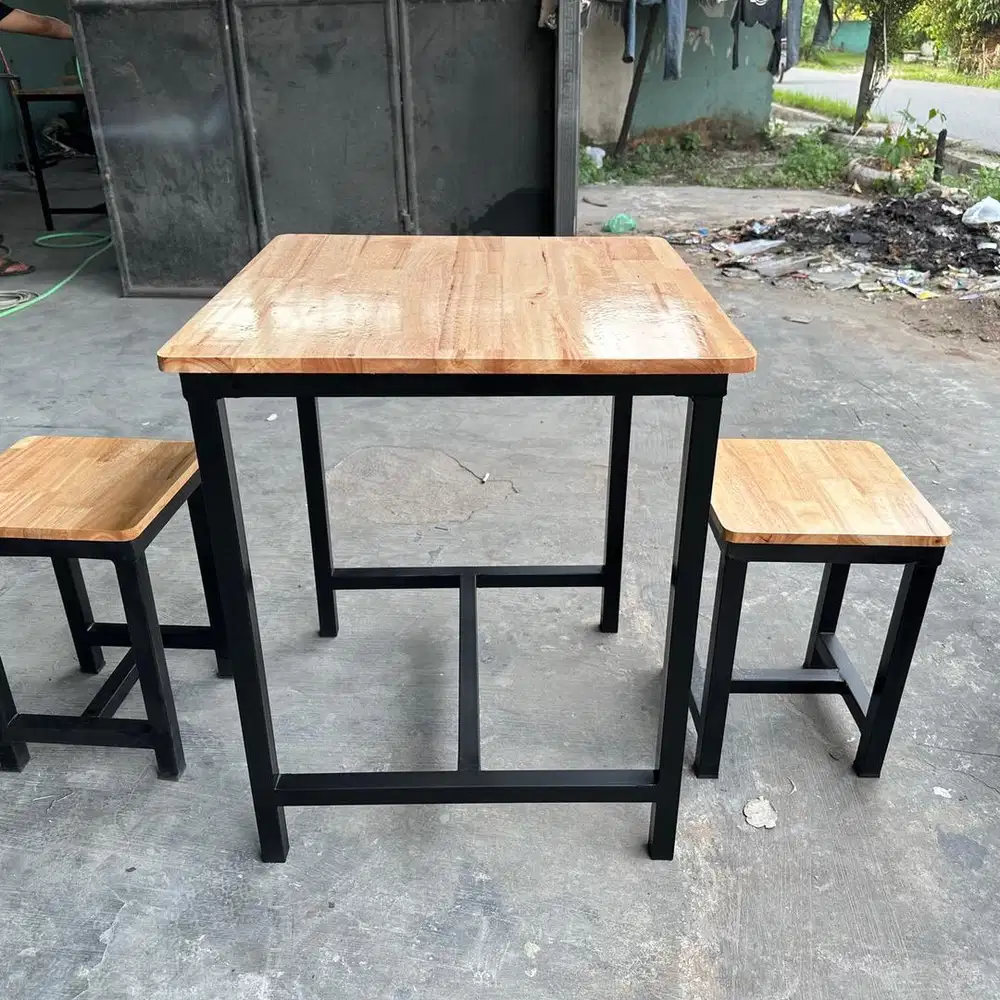 Meja + 2 kursi cafe rumah makan
