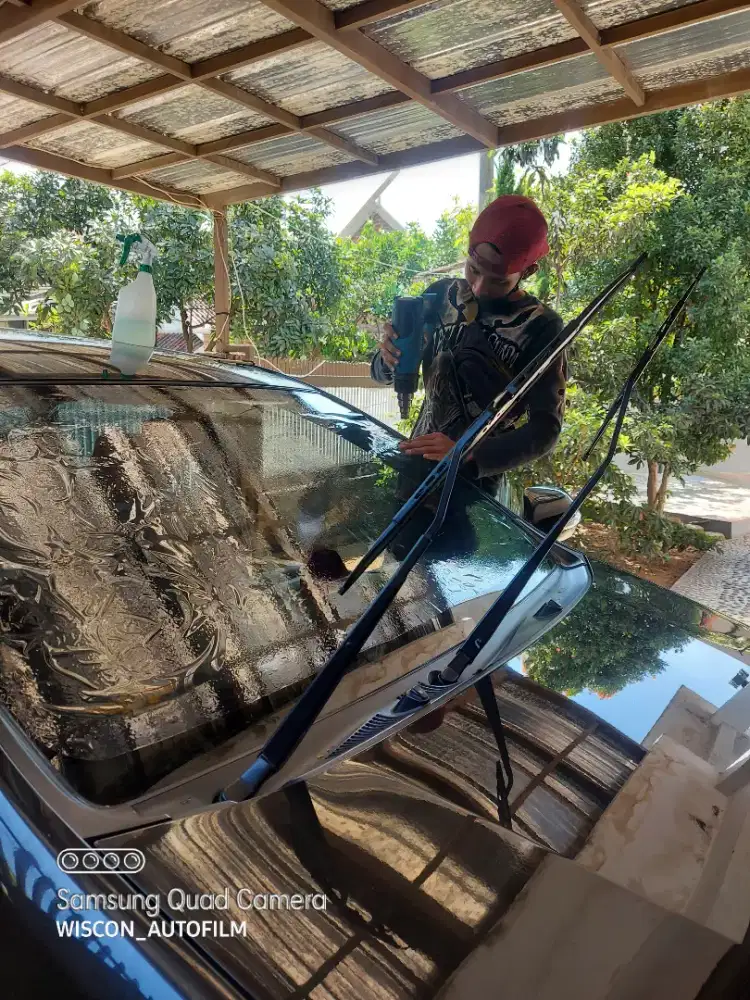 teknisi kaca film mobil panggilan