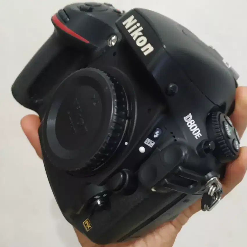 Kamera Nikon D800e NEGO SC Rendah