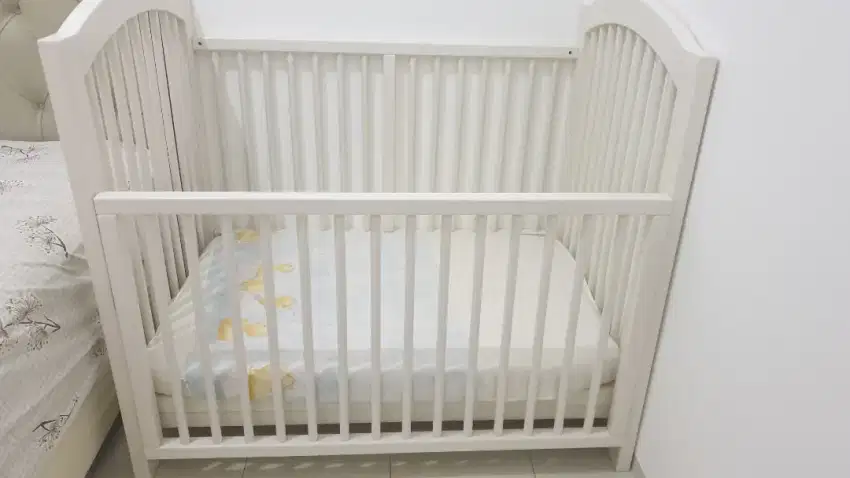 Jual ranjang box bayi.