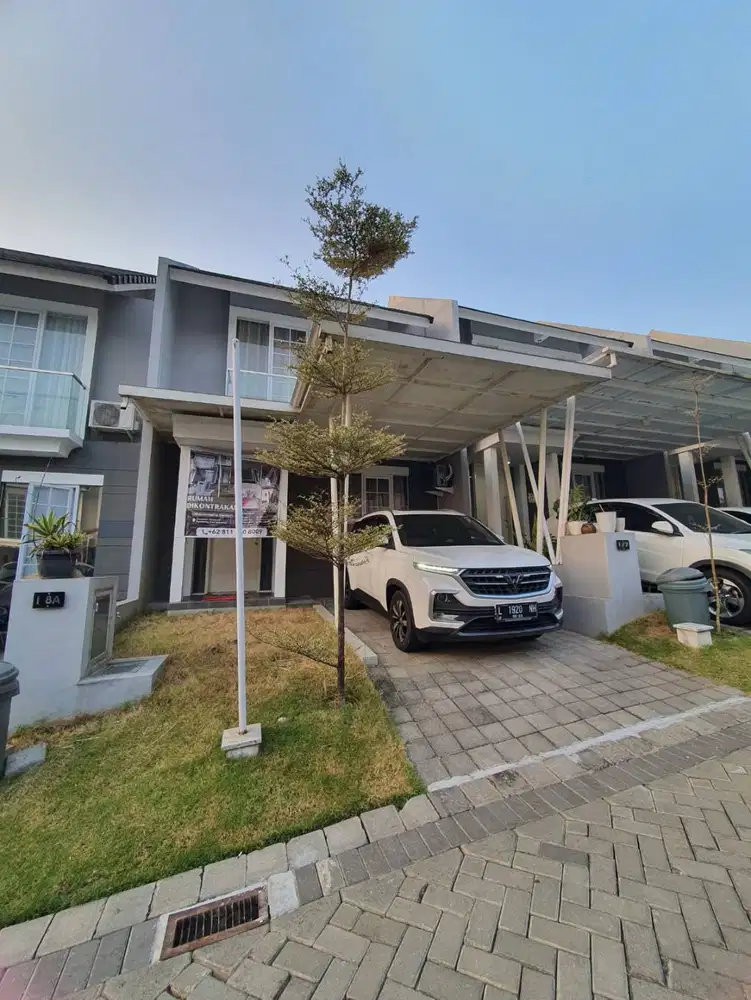 DISEWAKAN RUMAH SIAP HUNI TINGGAL BAWA KOPER PERUM MEWAH SEMARANG ATAS