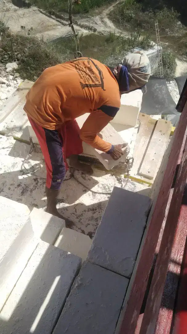 Batu kumbung pondasi