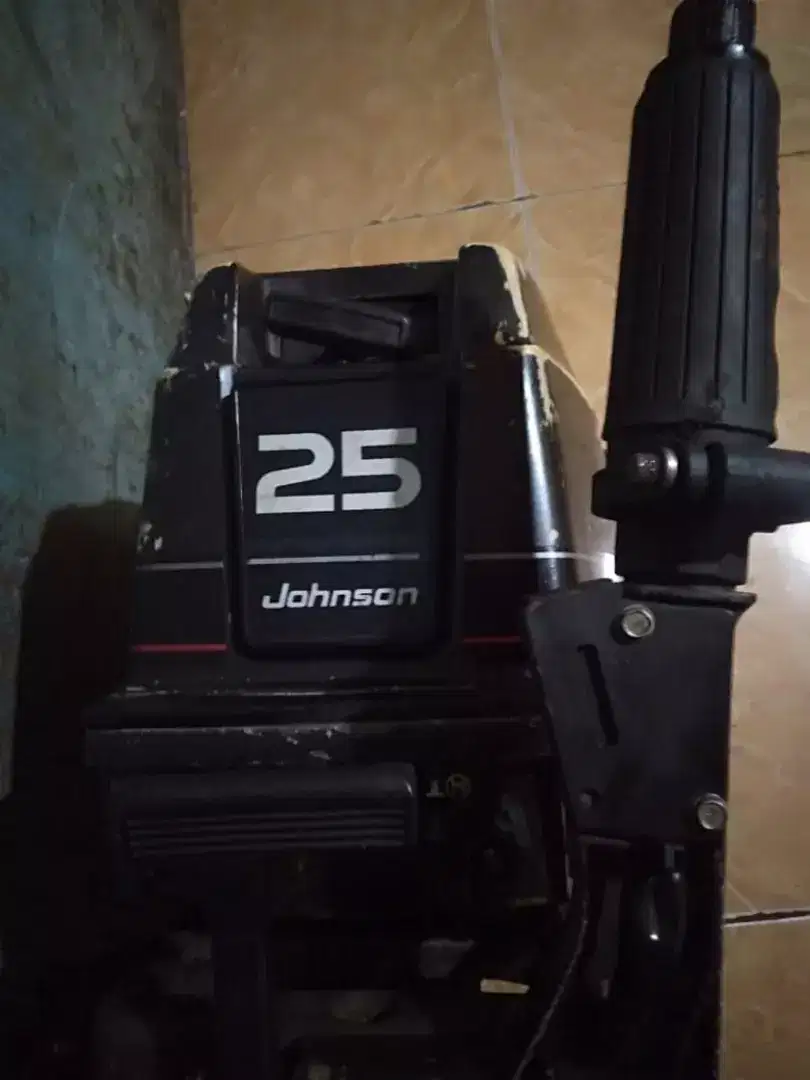 Diobral borongan 6 unit mesin tempel johnson mercury outboard