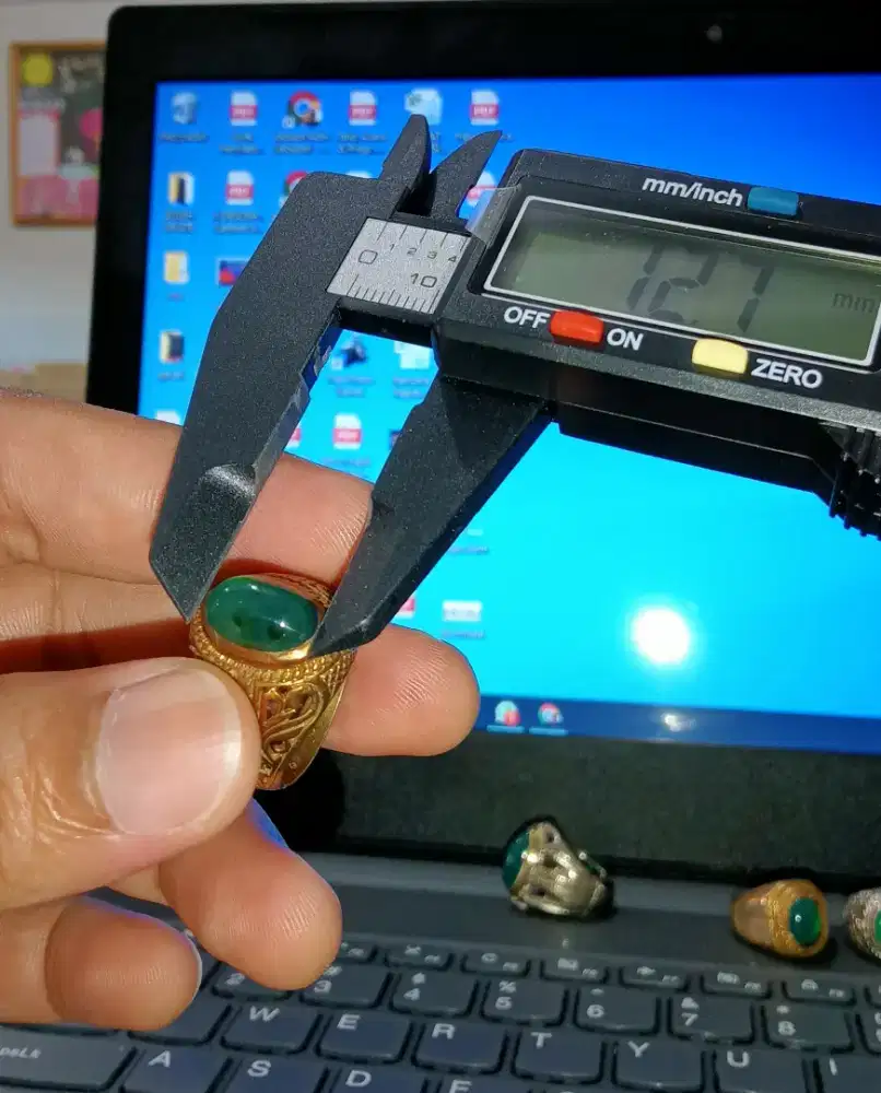 Bacan Gulau hijau botol 12.7*9.3*5