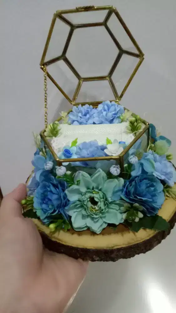 Kotak cincin wedding
