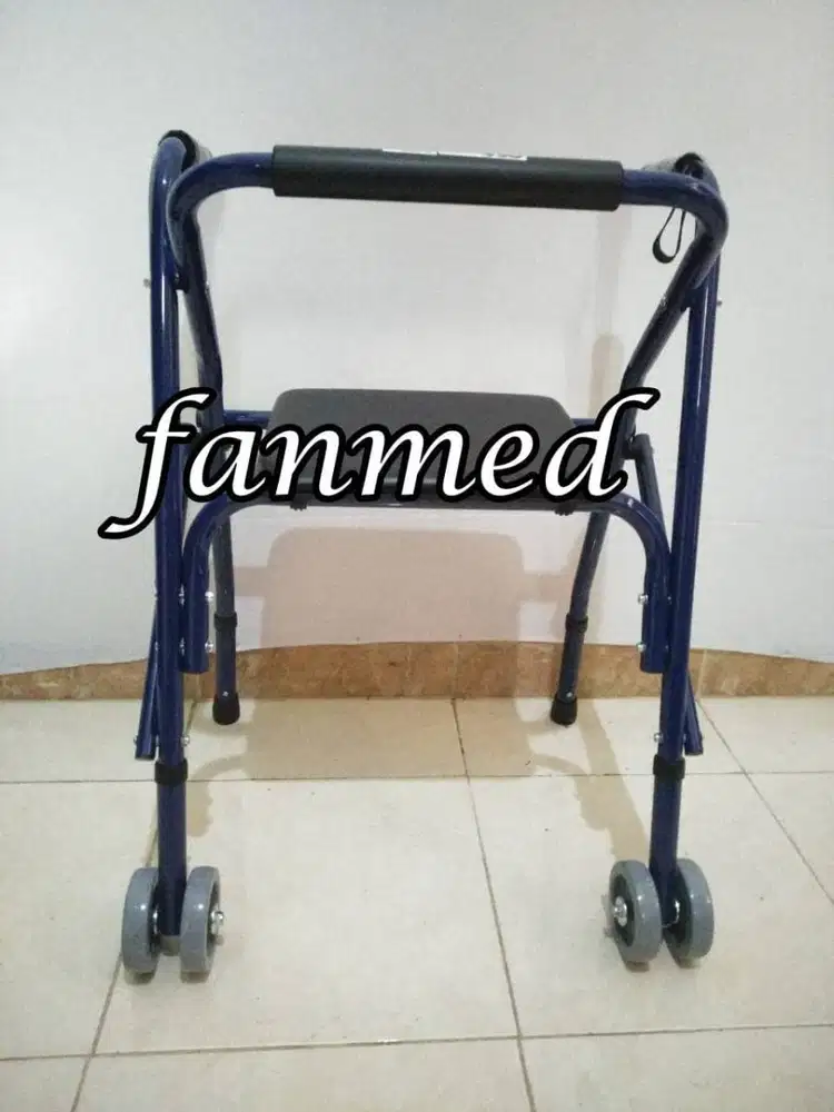 Rollator Rolator Beroda Walker Roda Tempat Kursi Duduk +Tongkat Jalan