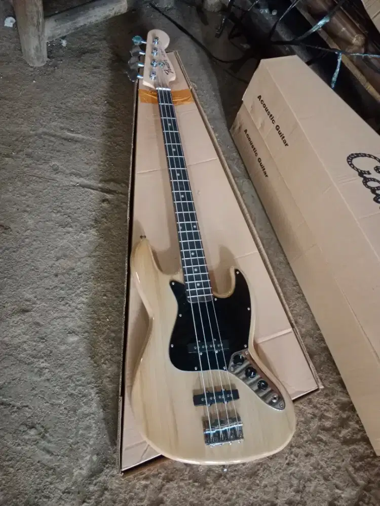 Fender Jazz Bass di Indonesia - OLX Murah Dengan Harga Terbaik - OLX.co.id