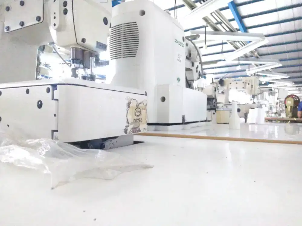 Menerima servis semua merk mesin jahit .obras . Overdeck dll .