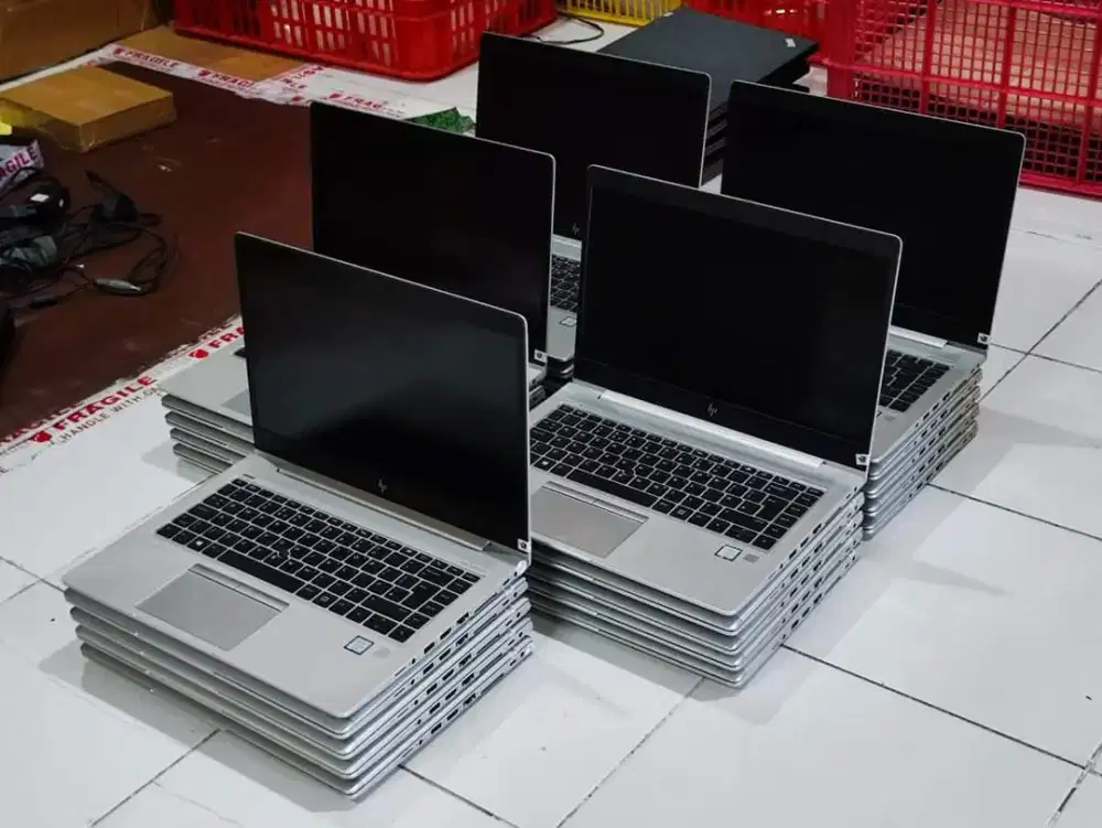 Membeli laptop bekas kantor satuan dan borongan