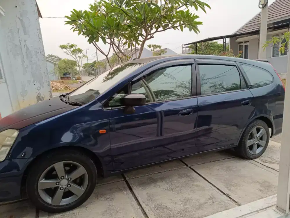 Honda Stream 2003
