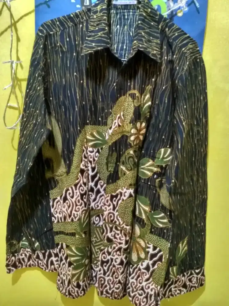 Baju kemeja batik