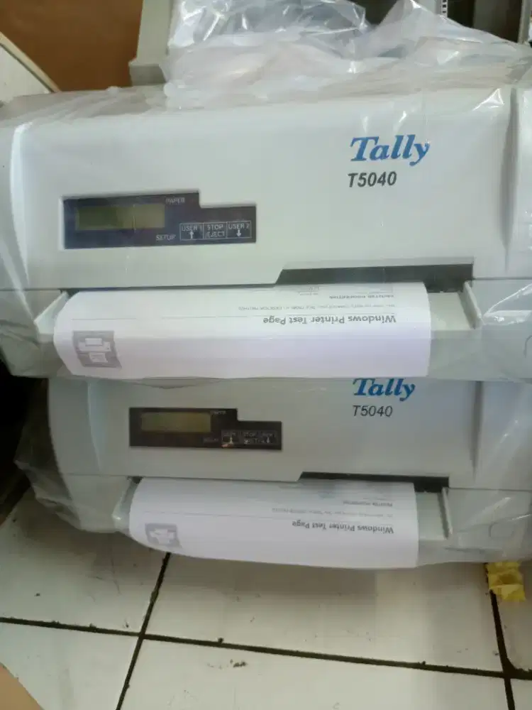 Printer Tally T5040