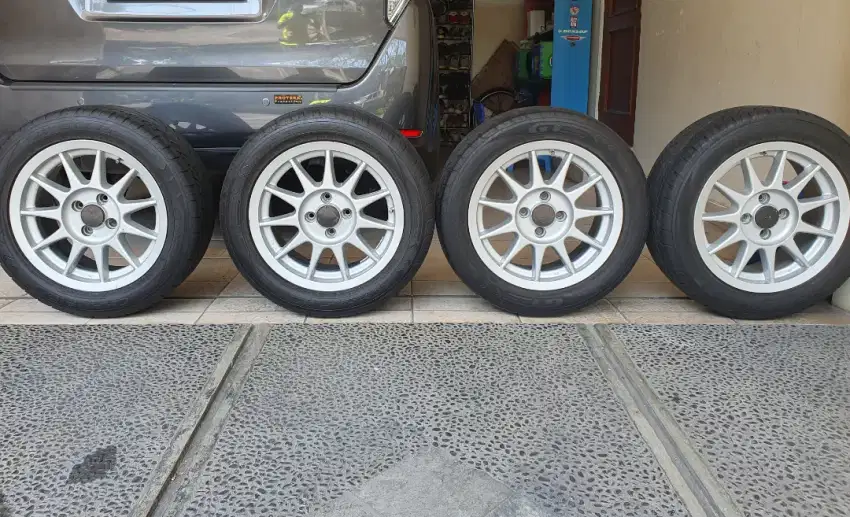 Velg Formline Made in Japan + Ban Champiro. Yaris Jazz Vios Mazda2 dll