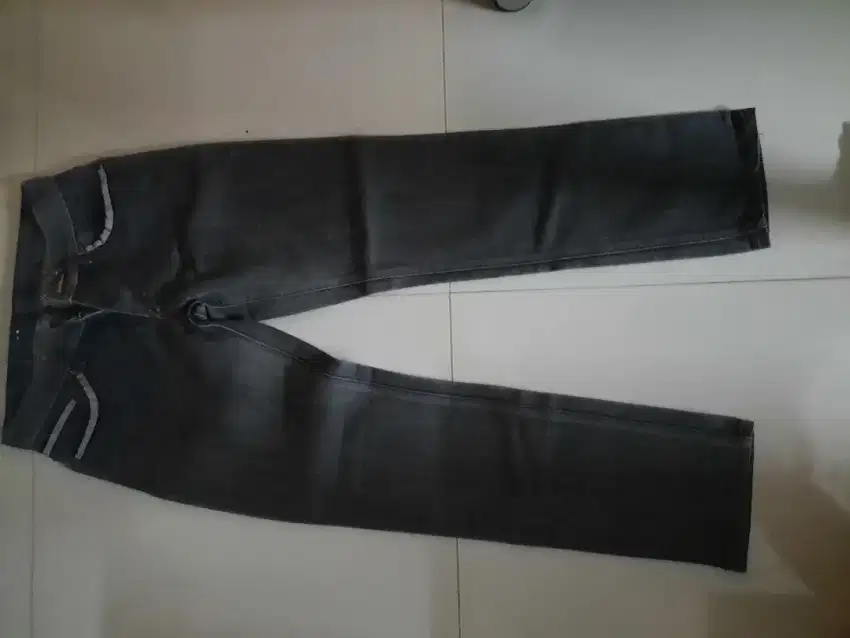 Jual borongan celana jeans laki wanita dws anak2 spt baru layak pakai