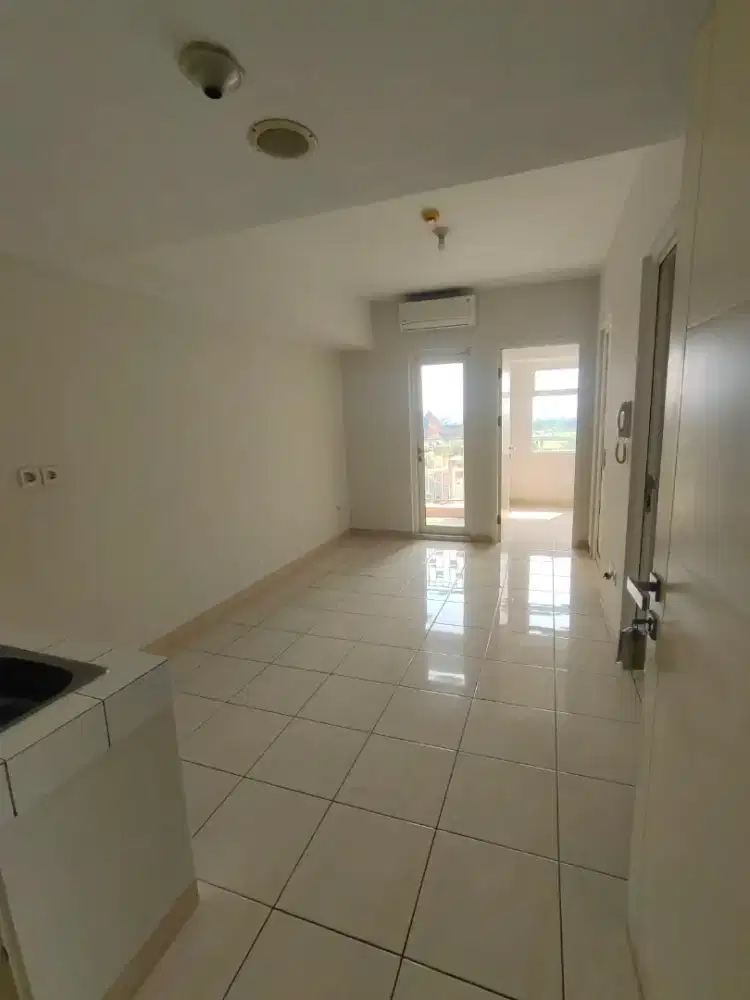 Disewakan Cepat Apartemen Springlake Summarecon Bekasi 3BR Unfurnished