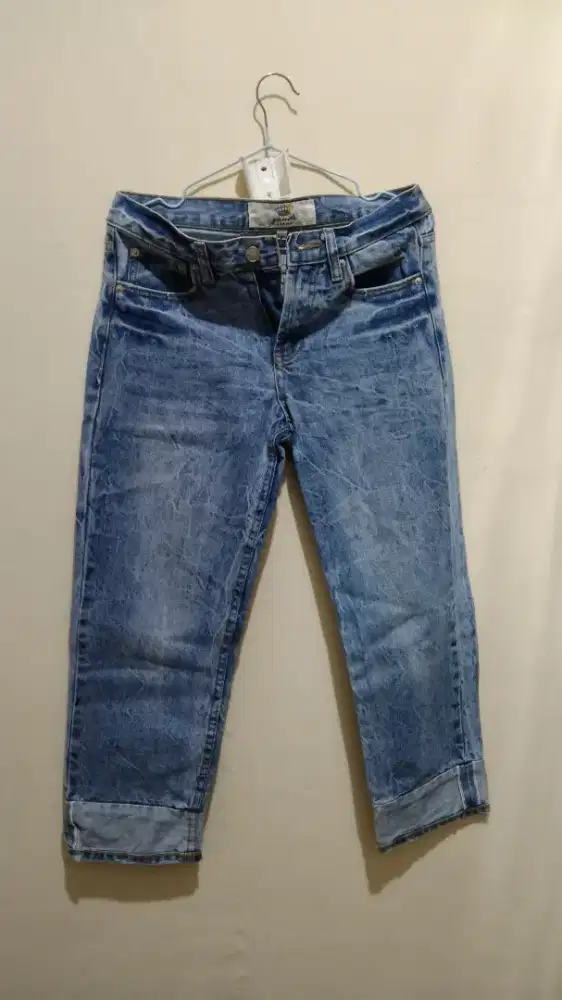 Celana jeans gaudi