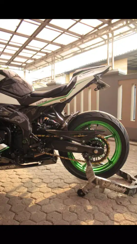 zx25r full specification