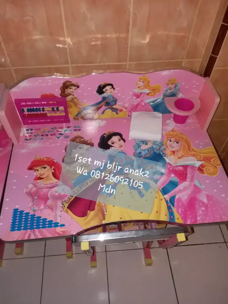 MEJA BELAJAR ANAK-ANAK