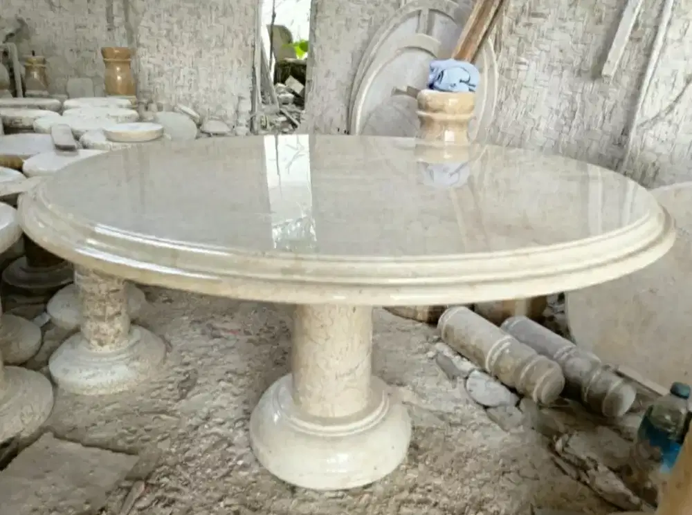 Meja Batu Marmer Alam Bundar