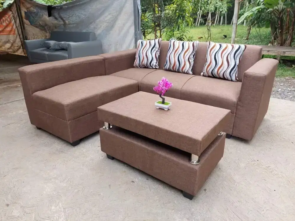 Sofa ruang keluarga L putus bahan kombinasi