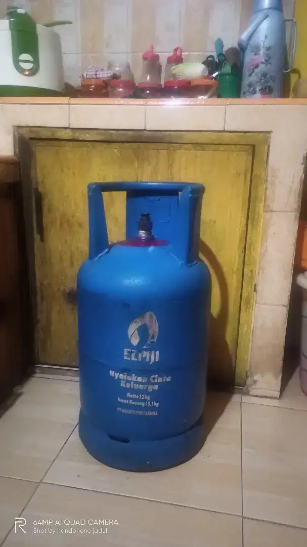 tabung gas elpiji 12 kg