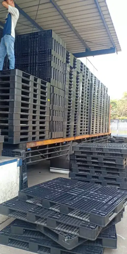 Ready palet plastik pallet plastik smua model ada