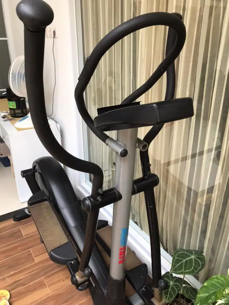 Aibi elliptical hot sale