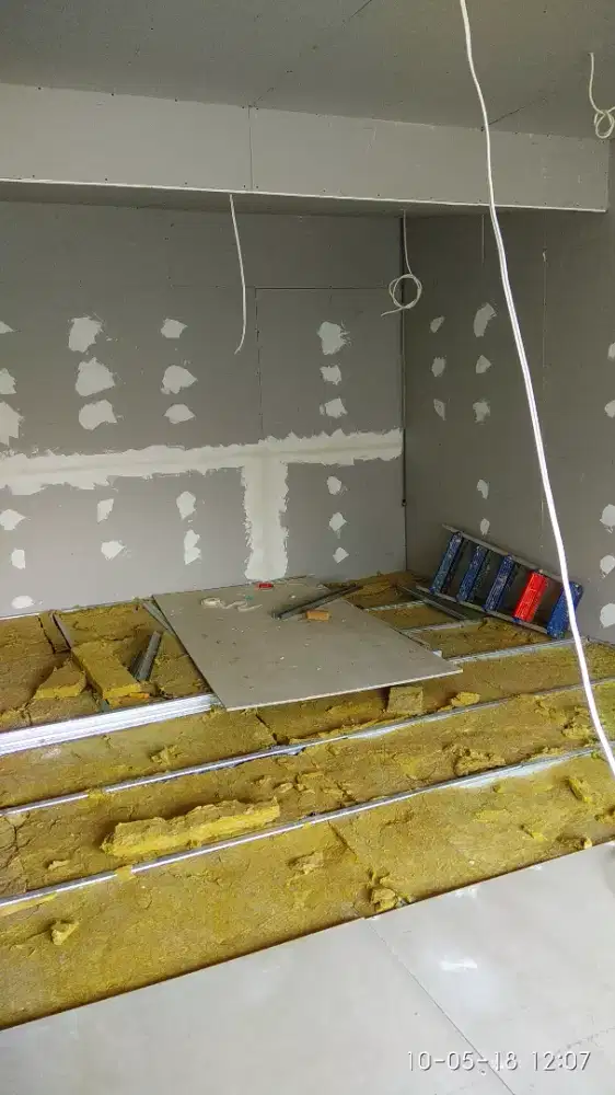 Partisi Peredam Suara Studio Musik Karaoke Sanggar Tari Fitness Senam