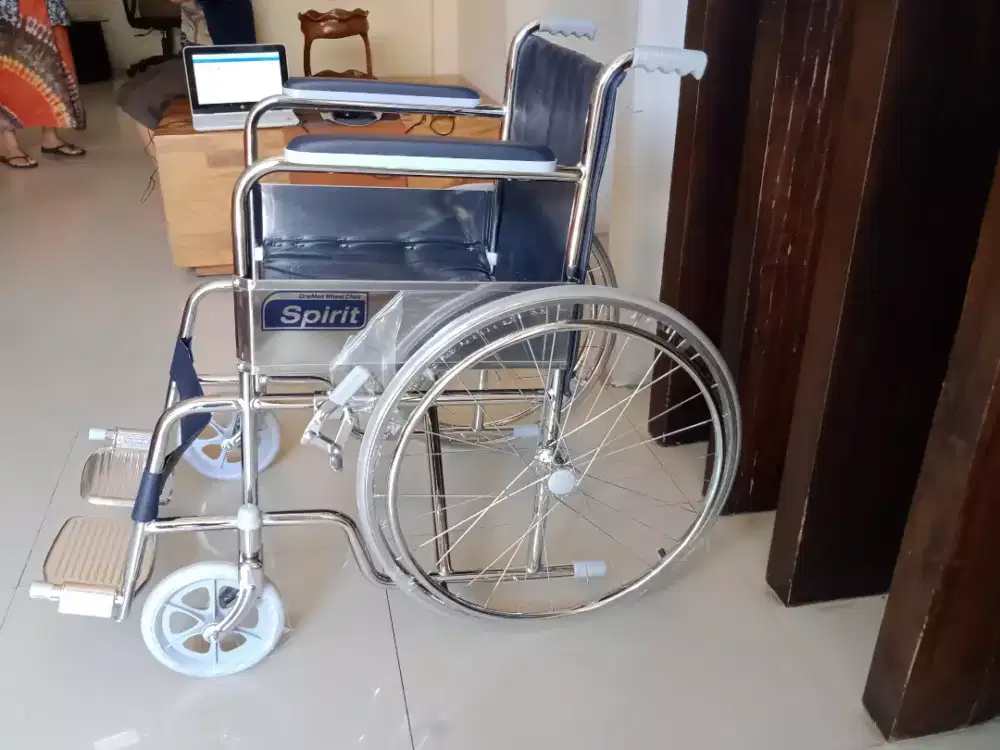 KURSI RODA MERK SPIRIT