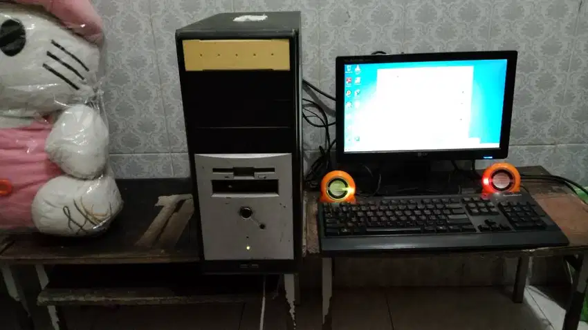 Komputer Satu Set