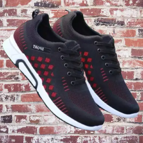 Sepatu Sneaker Pria Sport Halilintar Warna Hitam