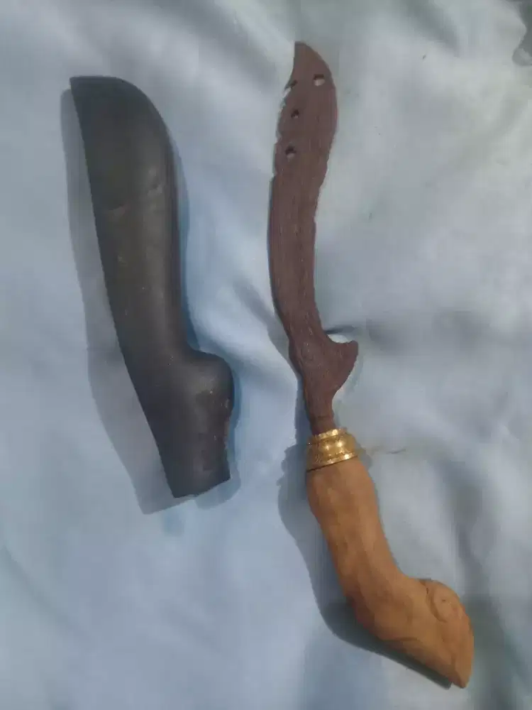 Kujang pajajaran antik kuno