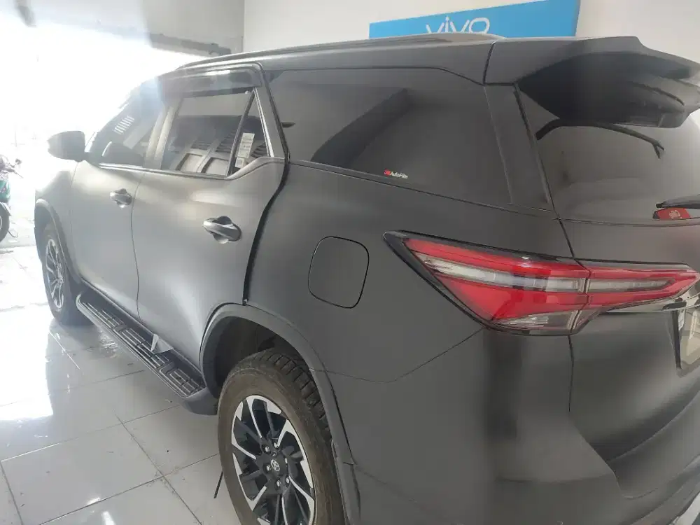 kaca film mobil panggilan