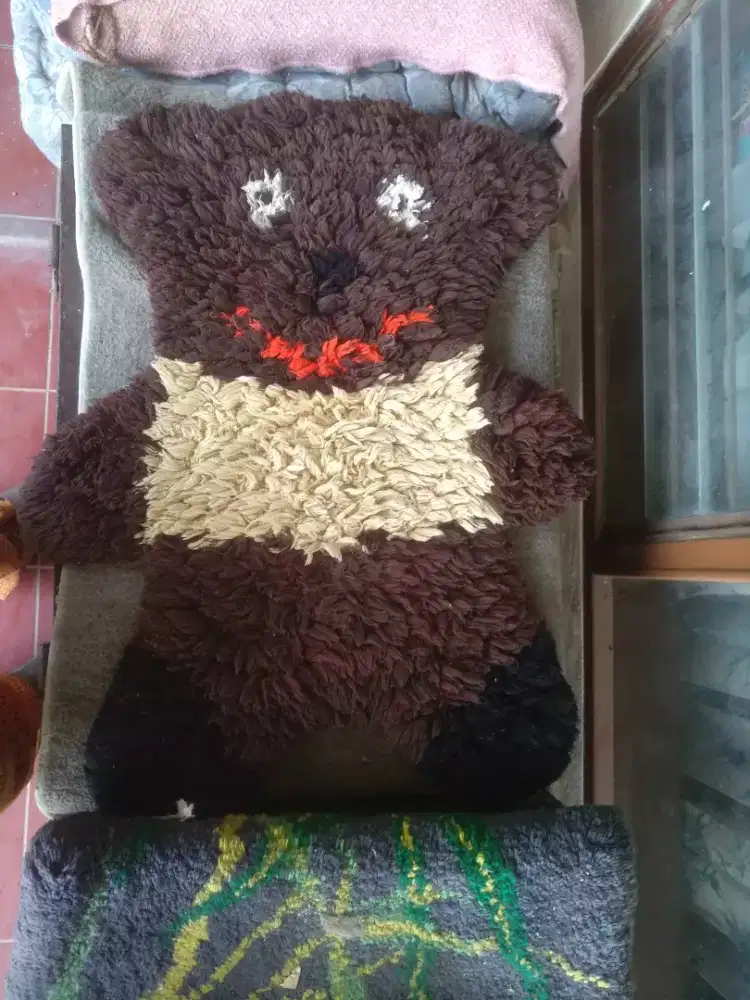 Keset beruang coklat