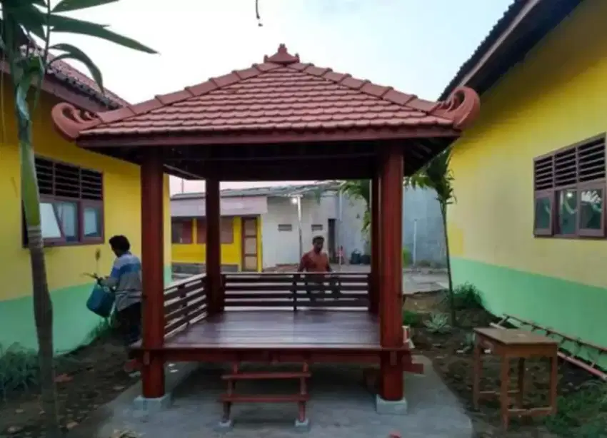 Gazebo minimalis kayu kelapa ukuran 2.5mx2.5m