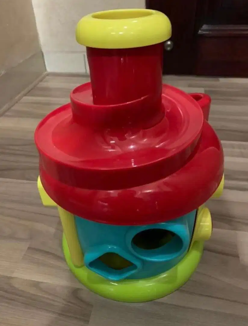 Preloved elc twist and turn activity house