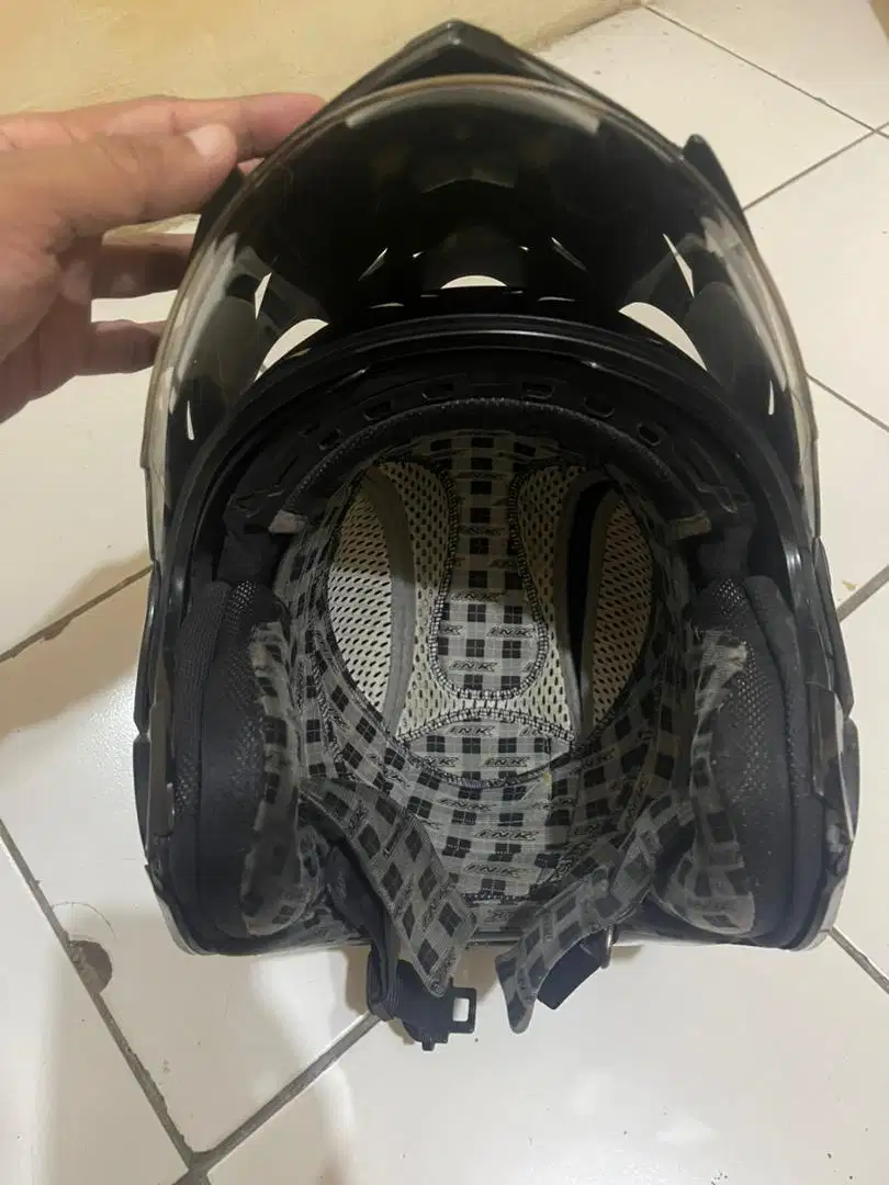 Helm ink t1 ukuran L