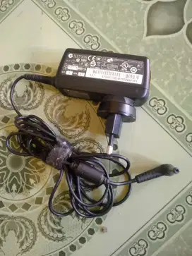 Charger laptop/notebook original